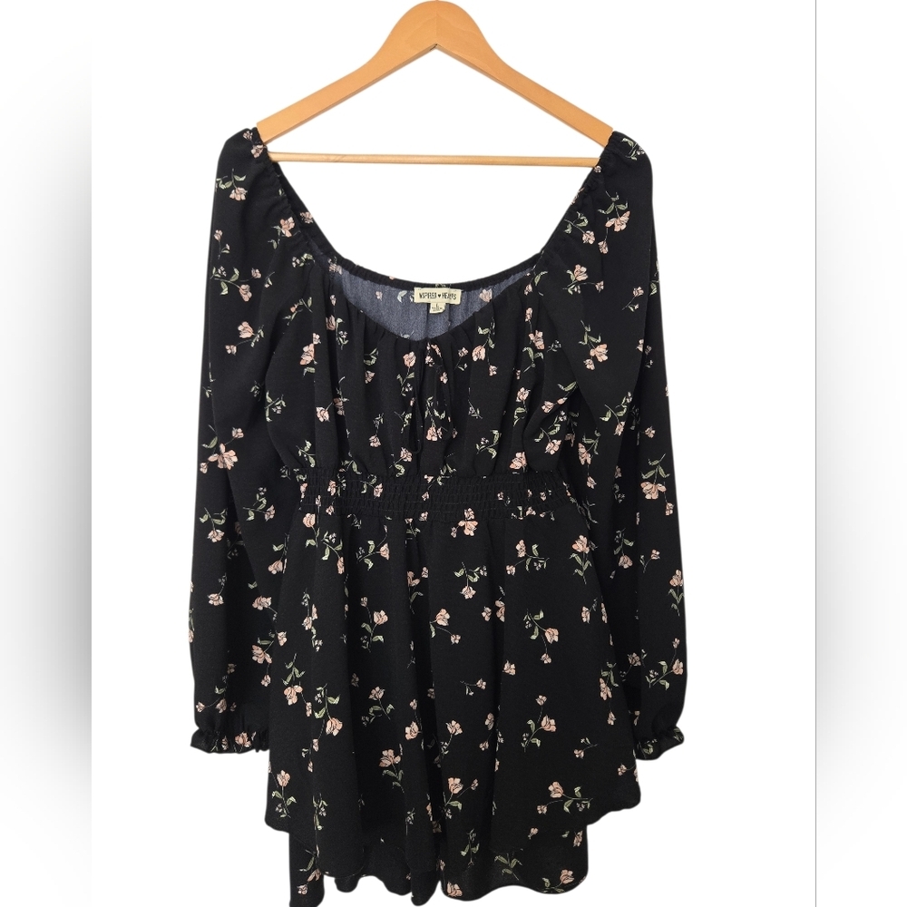 Inspired Hearts Black Floral Romper Size Large